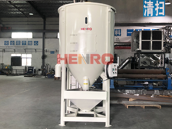 塑料立式攪拌機的作用是什么