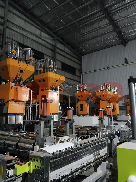 擠出車間集中供料系統(tǒng)具備哪些特點(diǎn)