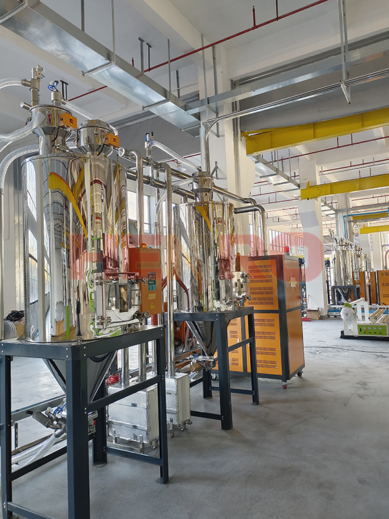 擠出車間集中供料系統(tǒng)具備哪些特點(diǎn)